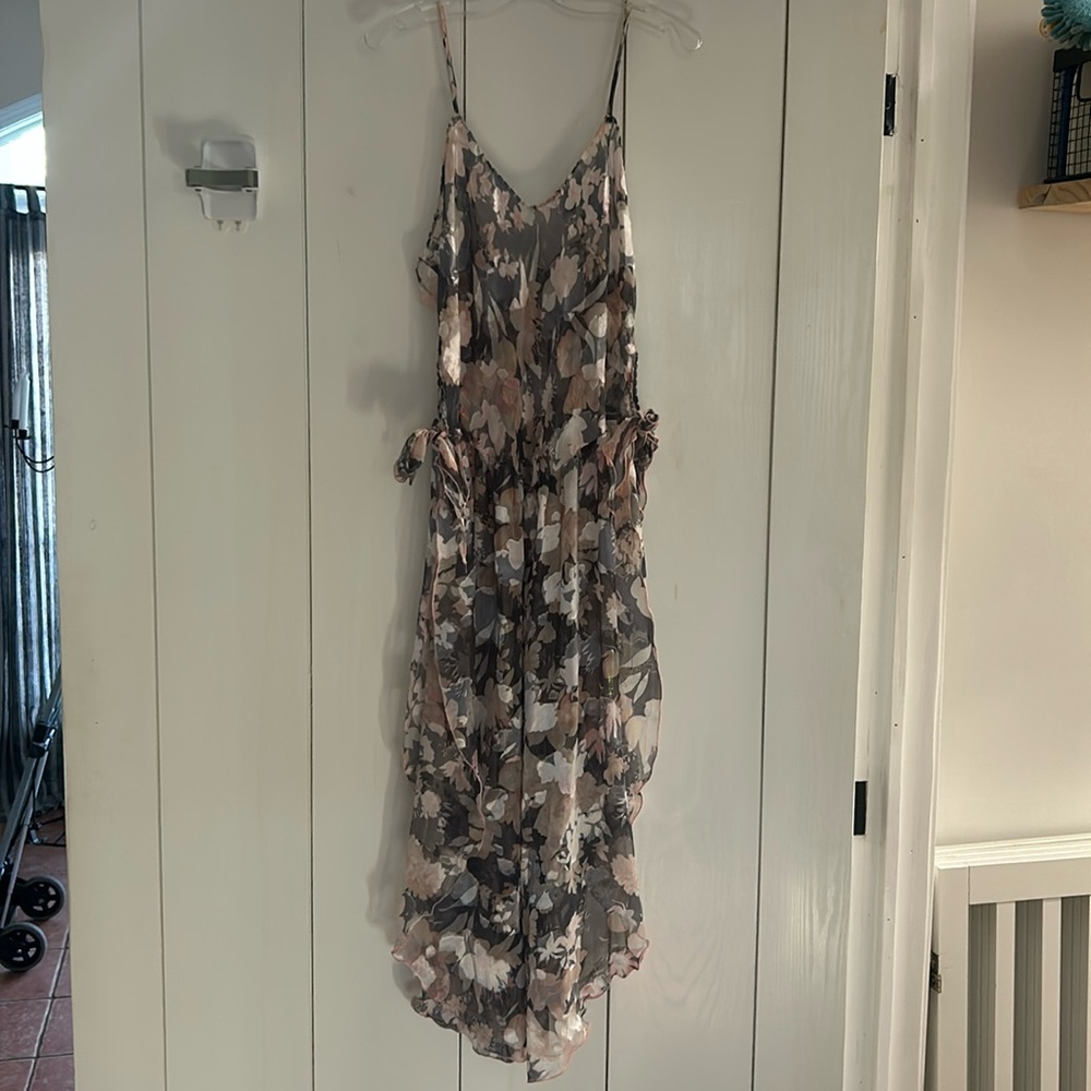 Blanche night gown size S like new